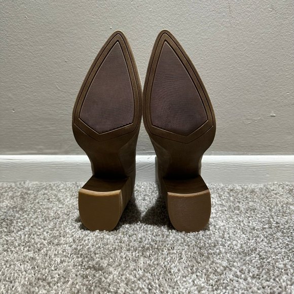 Steve Madden Women's Taupe Suede Pointed Toe Ankle Boots Size 10 - Picture 8 of 9